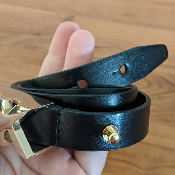 Michael Michael Kors waist belt size small - Picture 4 of 4